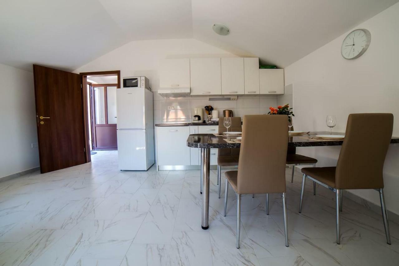 Apartment Podini Brsec